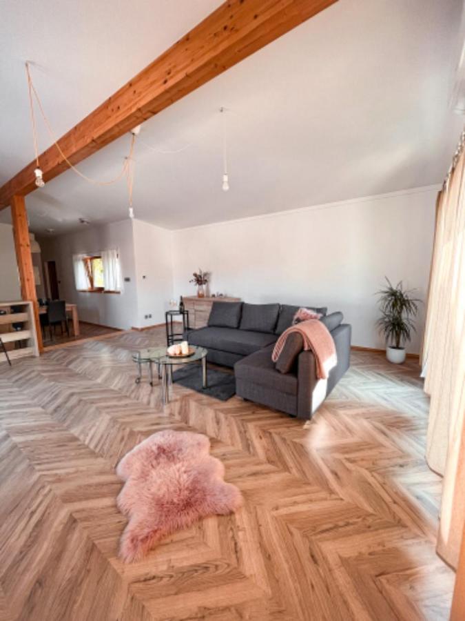 Apartman Niklan Рожнов-под-Радгоштєм Екстер'єр фото