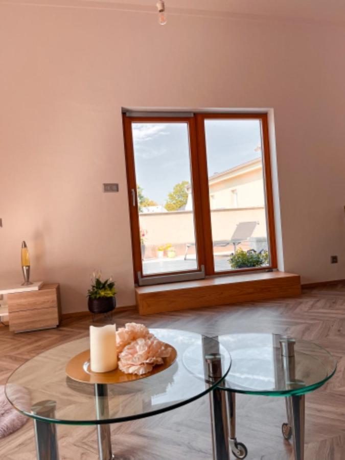Apartman Niklan Рожнов-под-Радгоштєм Екстер'єр фото